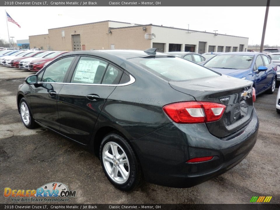 2018 Chevrolet Cruze LT Graphite Metallic / Jet Black Photo #5