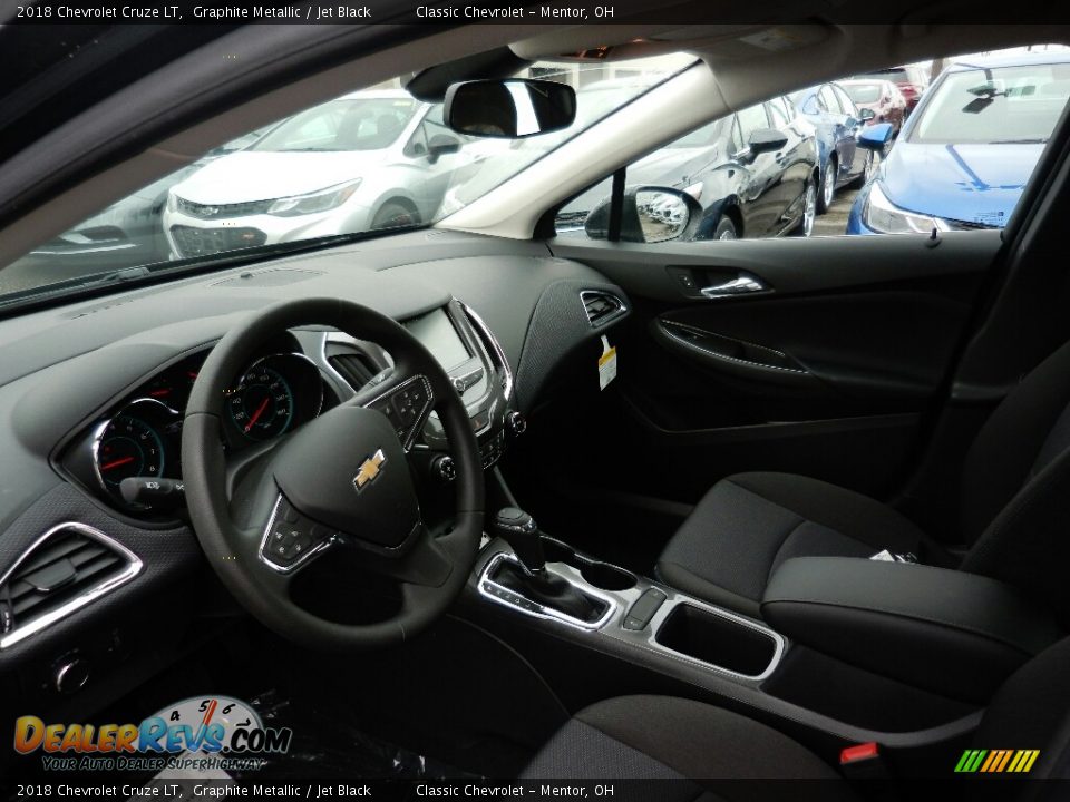 2018 Chevrolet Cruze LT Graphite Metallic / Jet Black Photo #7