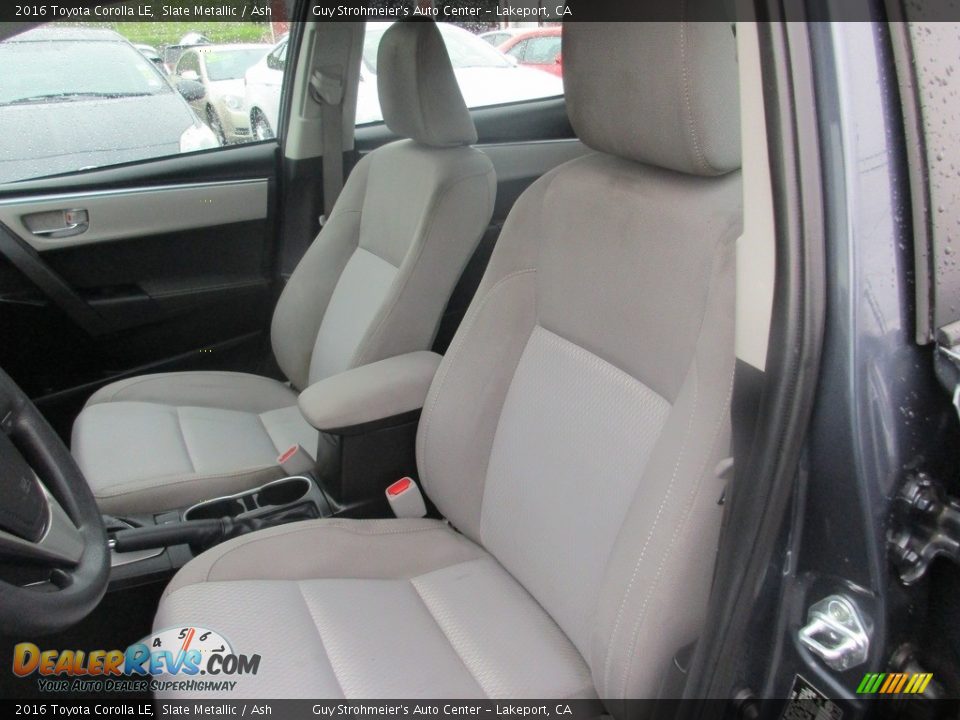 2016 Toyota Corolla LE Slate Metallic / Ash Photo #8
