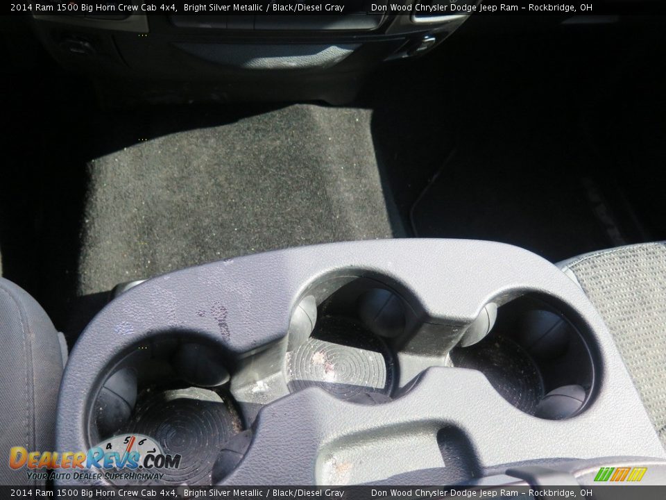 2014 Ram 1500 Big Horn Crew Cab 4x4 Bright Silver Metallic / Black/Diesel Gray Photo #16