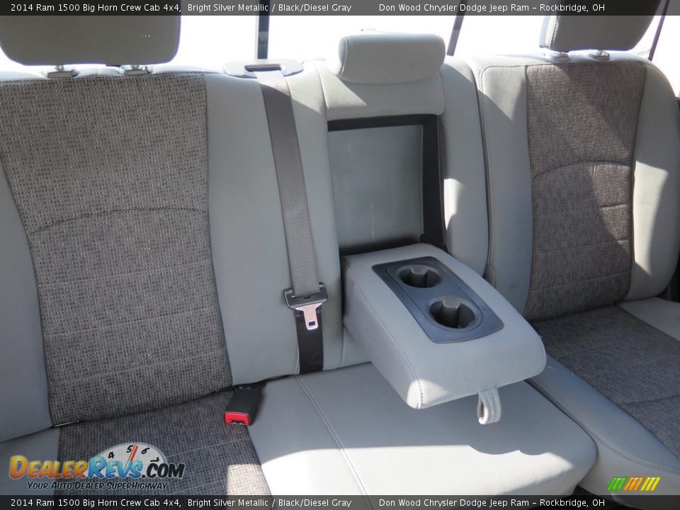 2014 Ram 1500 Big Horn Crew Cab 4x4 Bright Silver Metallic / Black/Diesel Gray Photo #27