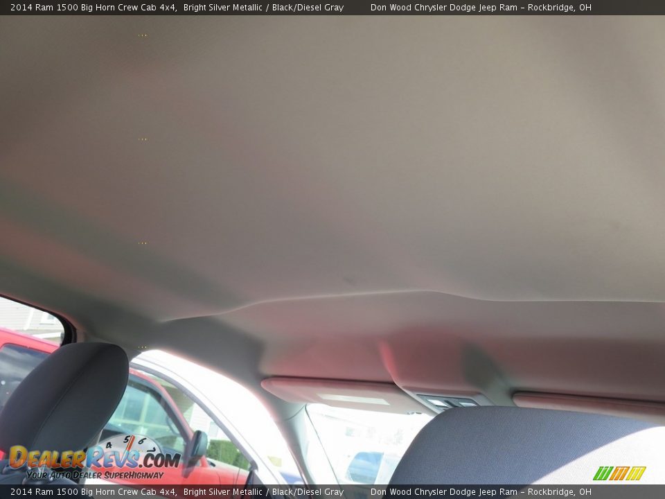2014 Ram 1500 Big Horn Crew Cab 4x4 Bright Silver Metallic / Black/Diesel Gray Photo #33