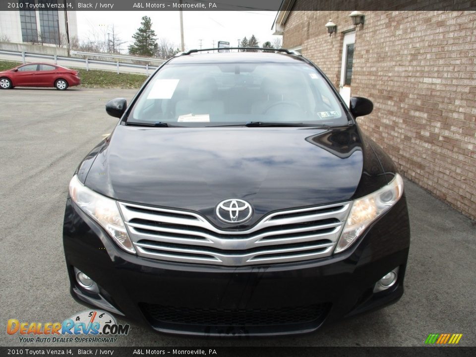 2010 Toyota Venza I4 Black / Ivory Photo #8
