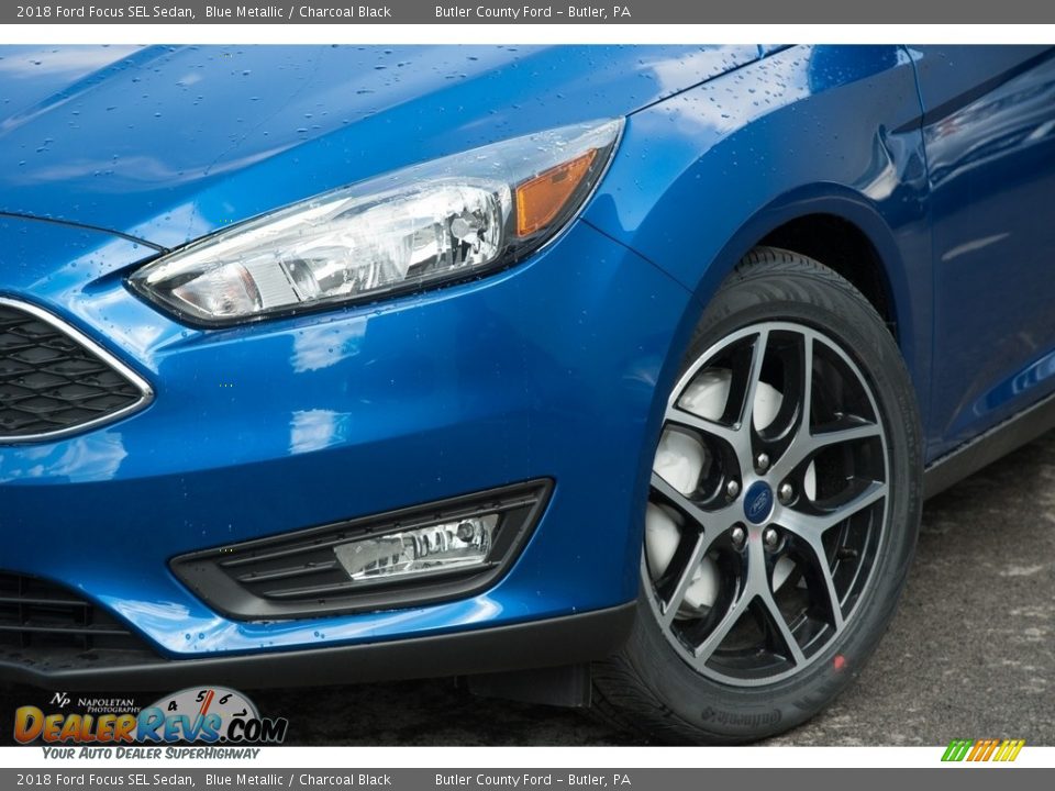 2018 Ford Focus SEL Sedan Blue Metallic / Charcoal Black Photo #2