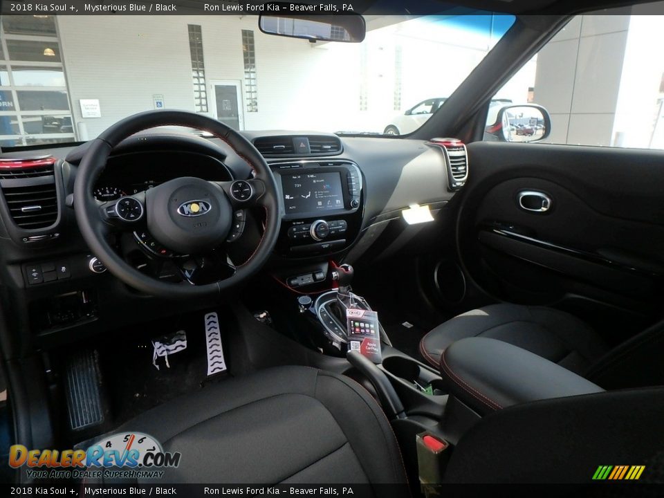 Black Interior - 2018 Kia Soul + Photo #13
