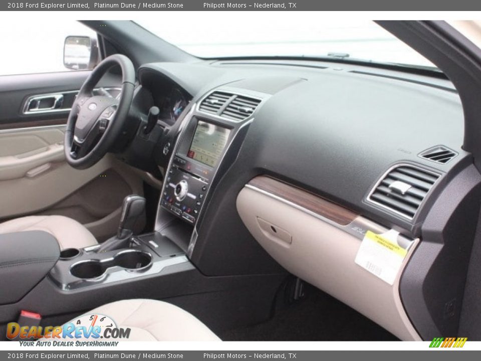 2018 Ford Explorer Limited Platinum Dune / Medium Stone Photo #36