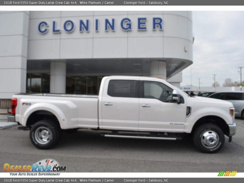 2018 Ford F350 Super Duty Lariat Crew Cab 4x4 White Platinum / Camel Photo #2