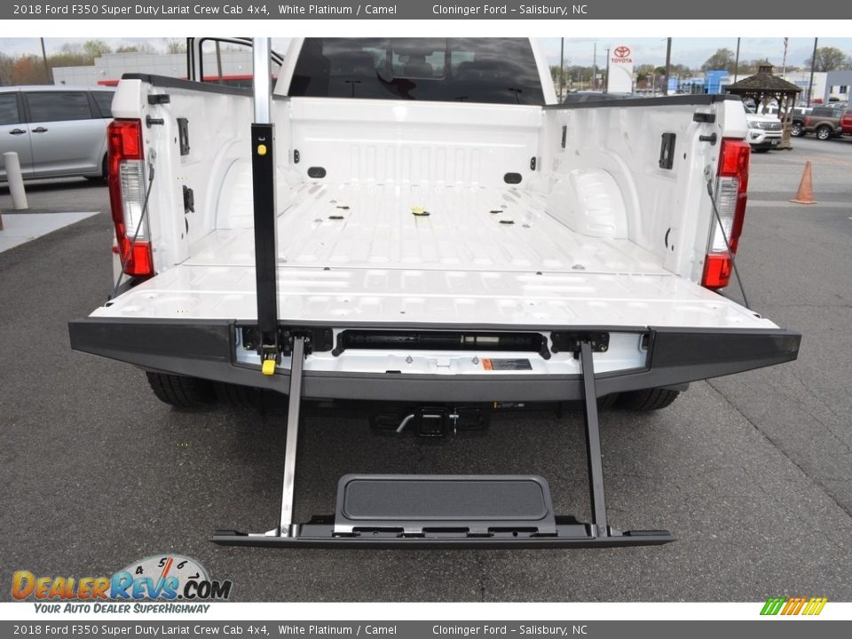 2018 Ford F350 Super Duty Lariat Crew Cab 4x4 White Platinum / Camel Photo #7