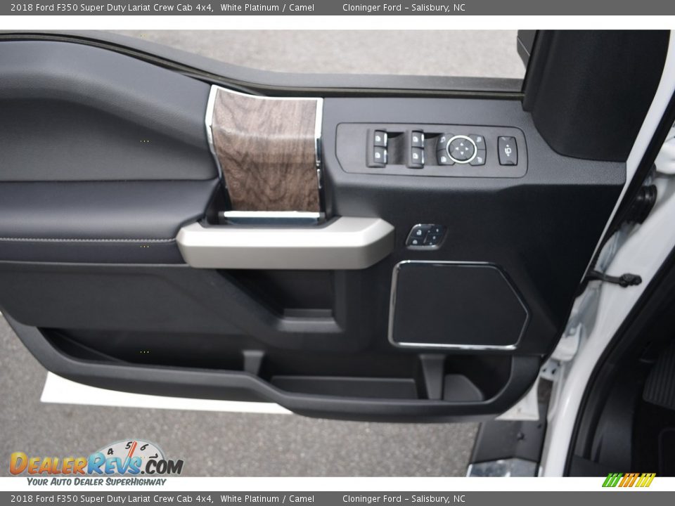 2018 Ford F350 Super Duty Lariat Crew Cab 4x4 White Platinum / Camel Photo #8