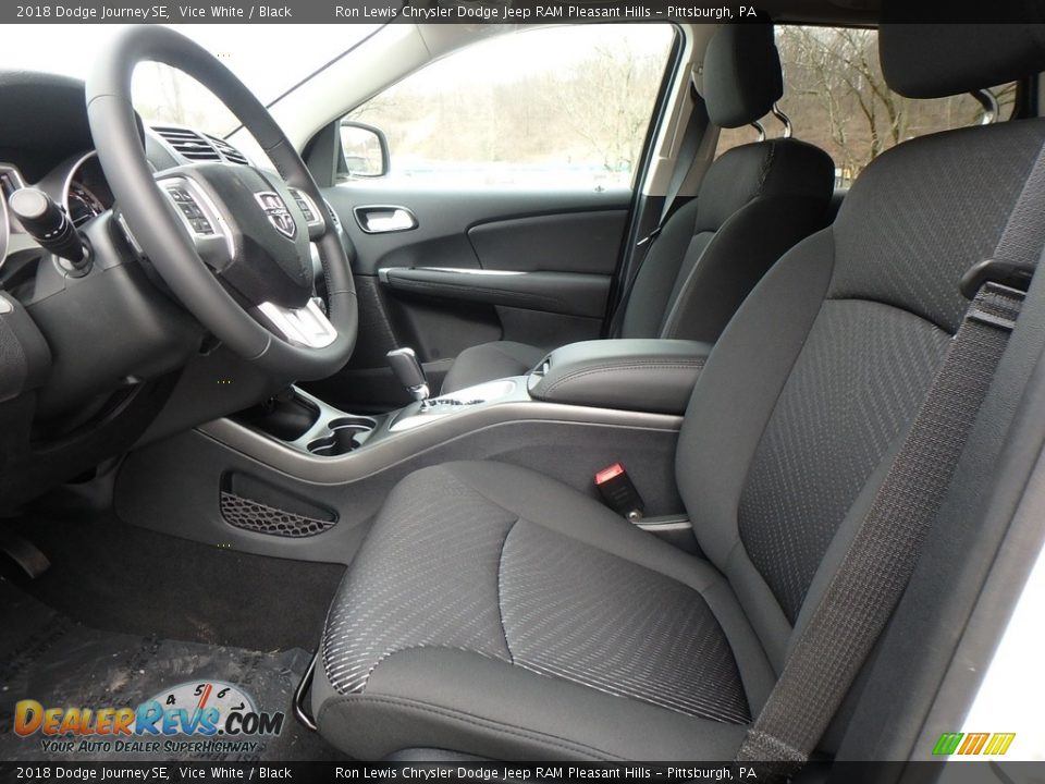 2018 Dodge Journey SE Vice White / Black Photo #10