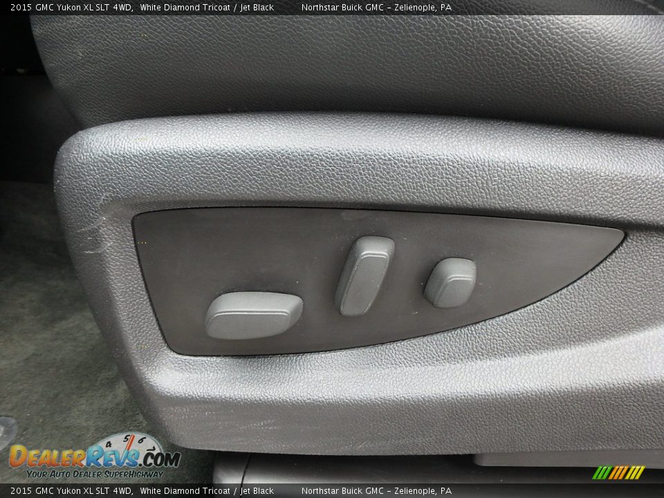 2015 GMC Yukon XL SLT 4WD White Diamond Tricoat / Jet Black Photo #22