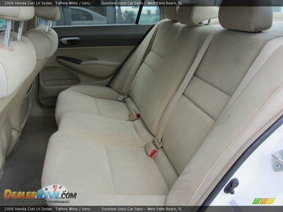 2006 Honda Civic LX Sedan Taffeta White / Ivory Photo #13