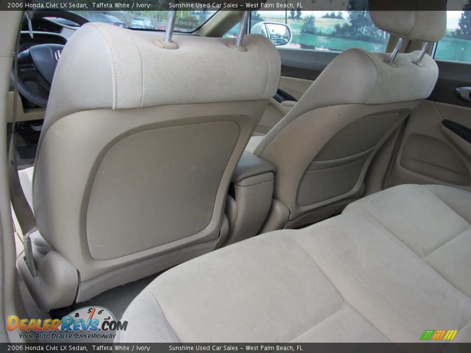 2006 Honda Civic LX Sedan Taffeta White / Ivory Photo #14