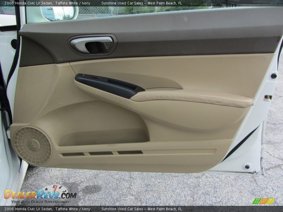 2006 Honda Civic LX Sedan Taffeta White / Ivory Photo #18