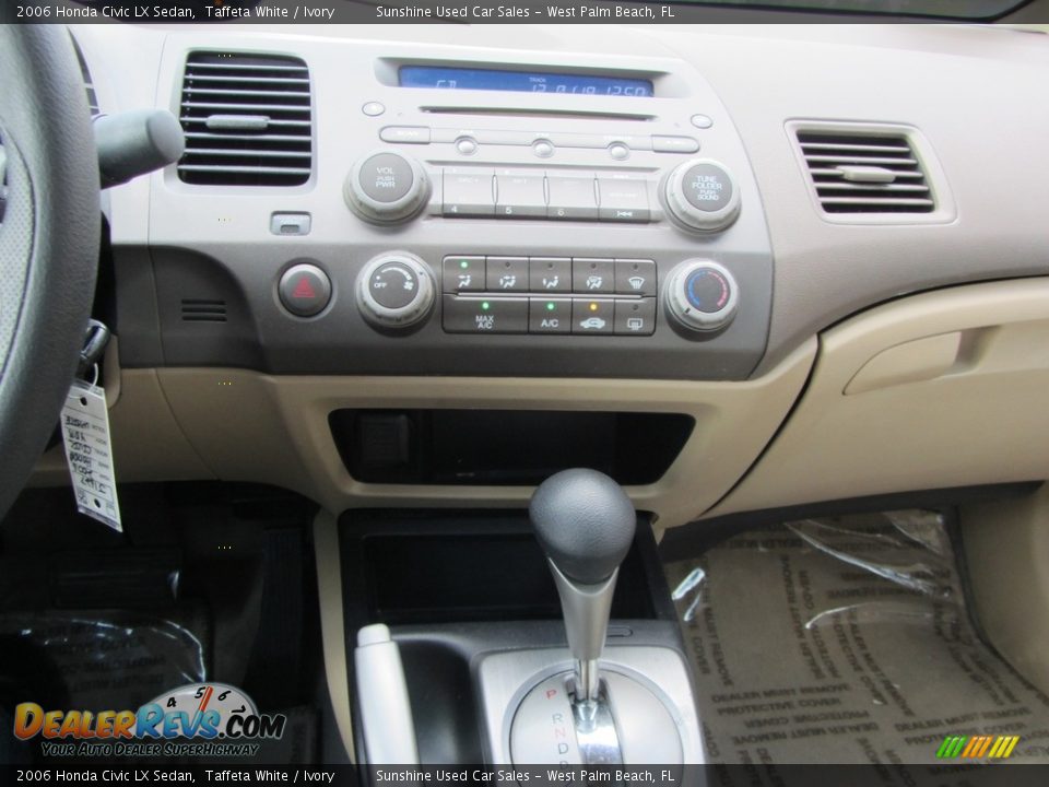 2006 Honda Civic LX Sedan Taffeta White / Ivory Photo #21