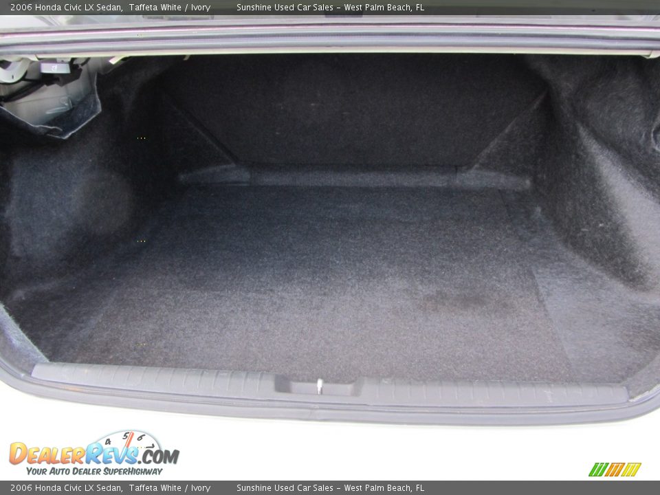 2006 Honda Civic LX Sedan Taffeta White / Ivory Photo #23