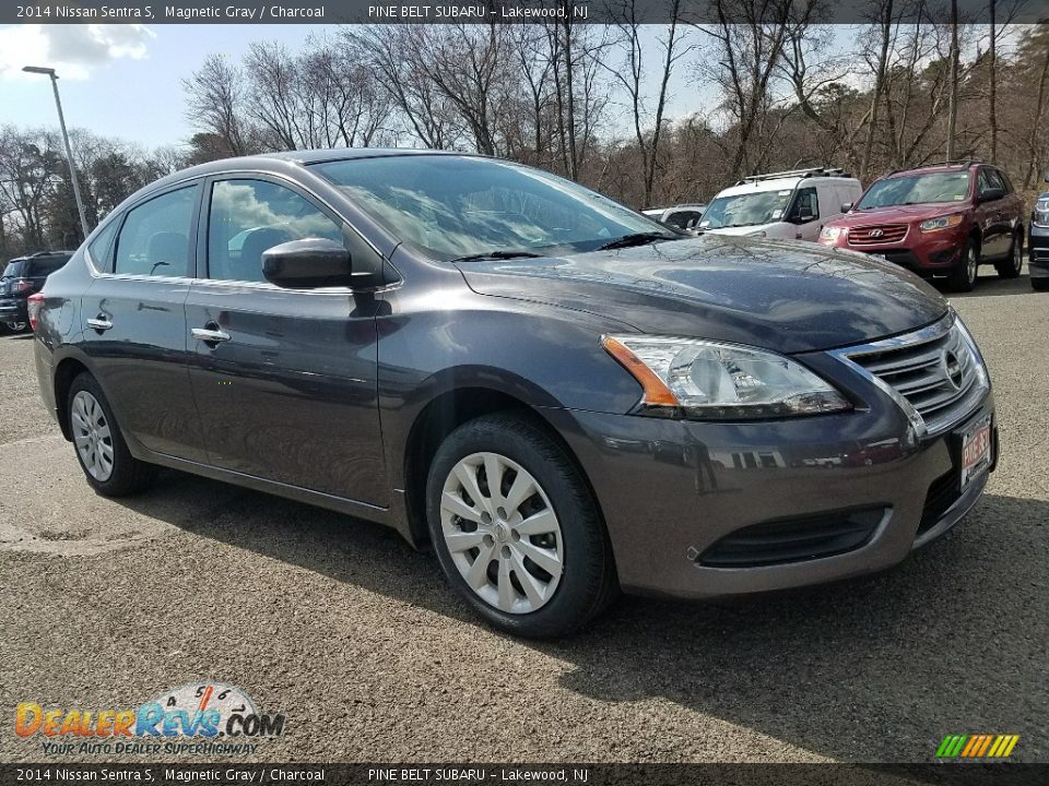 2014 Nissan Sentra S Magnetic Gray / Charcoal Photo #1