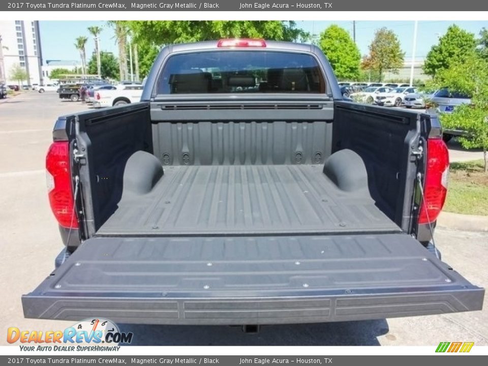 2017 Toyota Tundra Platinum CrewMax Magnetic Gray Metallic / Black Photo #19