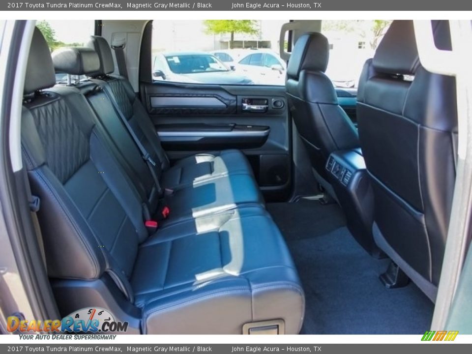 2017 Toyota Tundra Platinum CrewMax Magnetic Gray Metallic / Black Photo #21