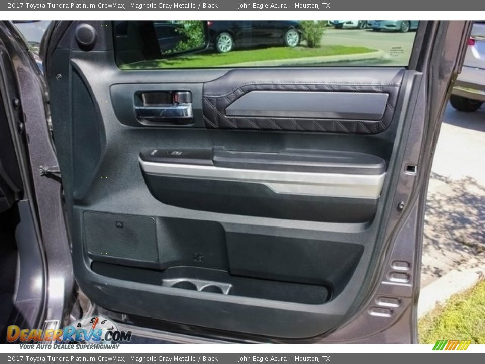 2017 Toyota Tundra Platinum CrewMax Magnetic Gray Metallic / Black Photo #22