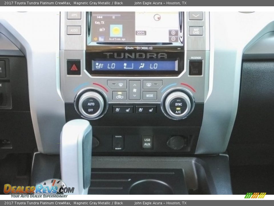 2017 Toyota Tundra Platinum CrewMax Magnetic Gray Metallic / Black Photo #27