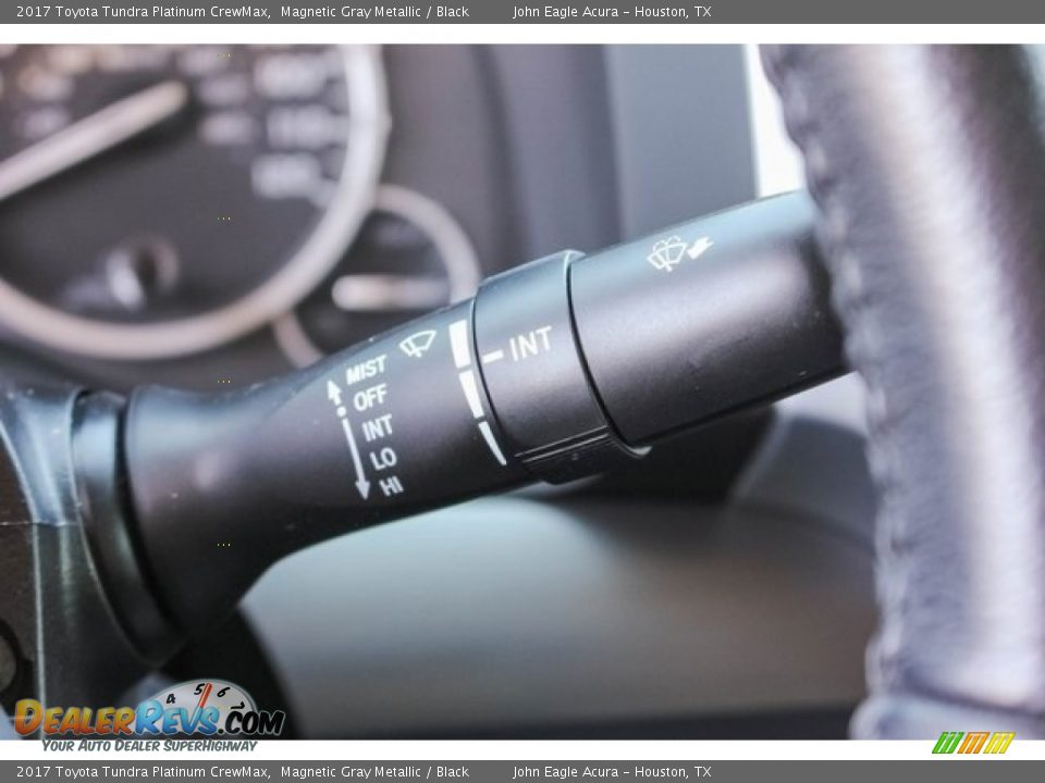2017 Toyota Tundra Platinum CrewMax Magnetic Gray Metallic / Black Photo #34