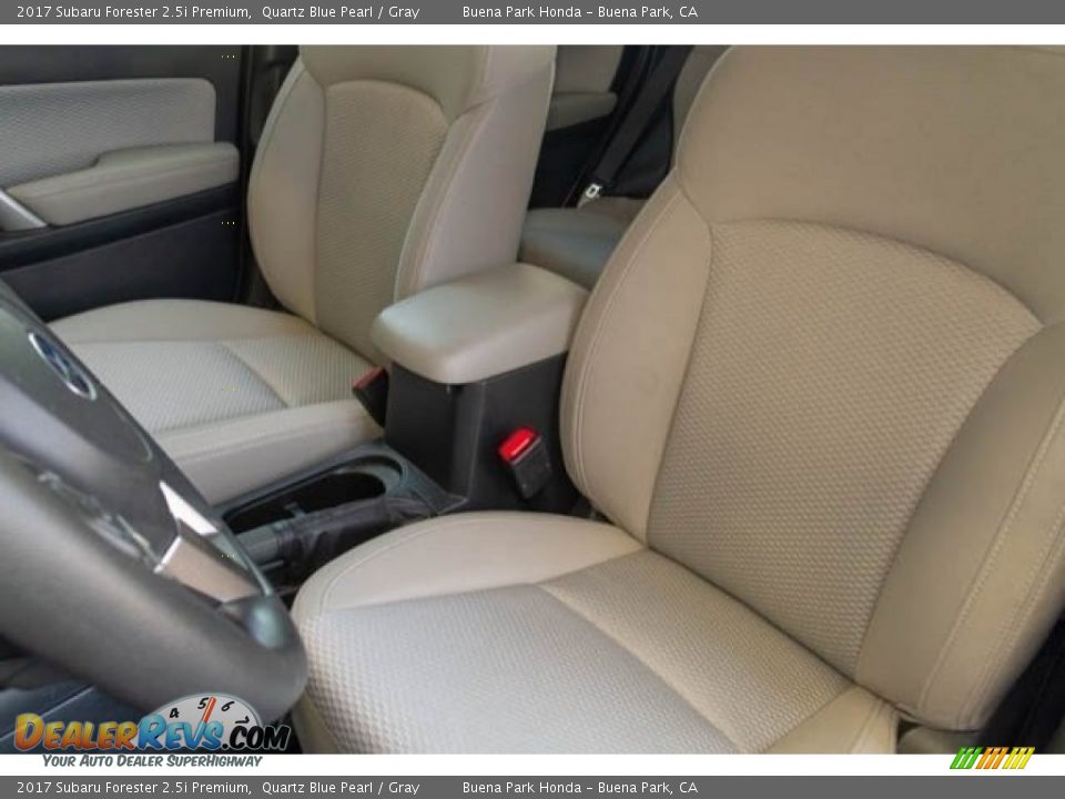 2017 Subaru Forester 2.5i Premium Quartz Blue Pearl / Gray Photo #16