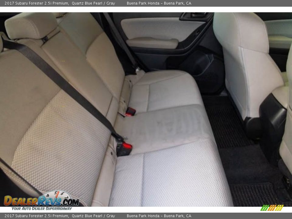 2017 Subaru Forester 2.5i Premium Quartz Blue Pearl / Gray Photo #20