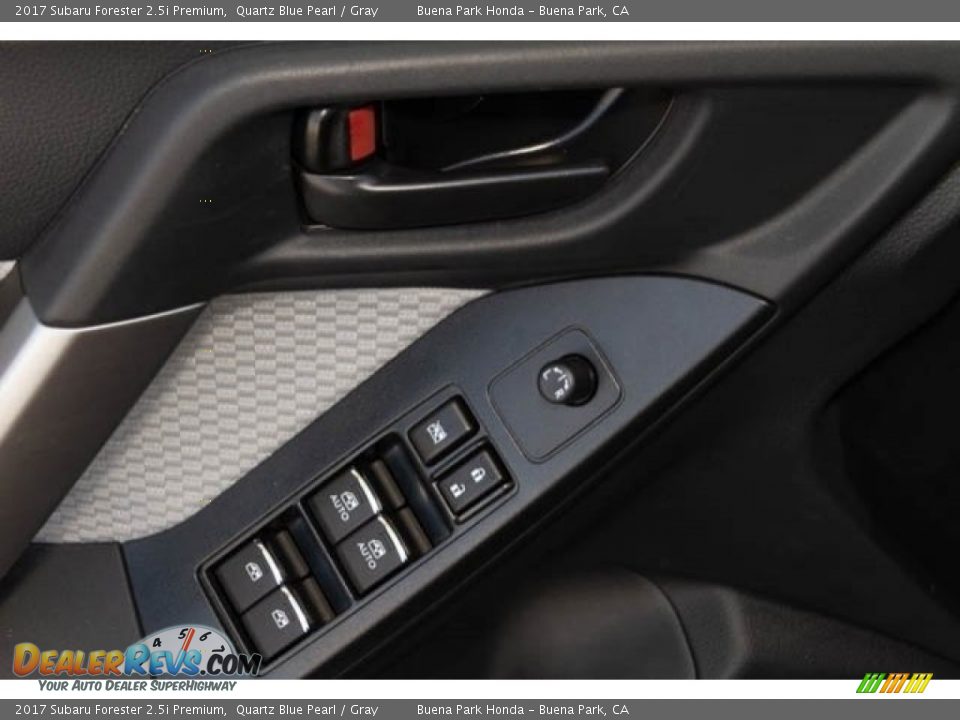 2017 Subaru Forester 2.5i Premium Quartz Blue Pearl / Gray Photo #28