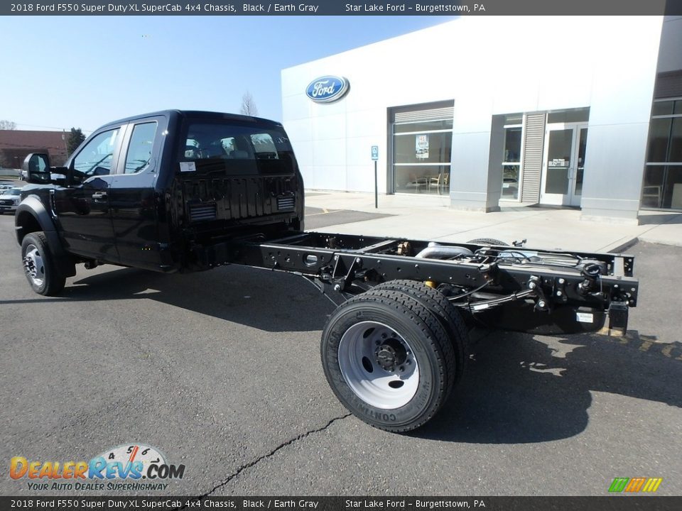 Undercarriage of 2018 Ford F550 Super Duty XL SuperCab 4x4 Chassis Photo #9
