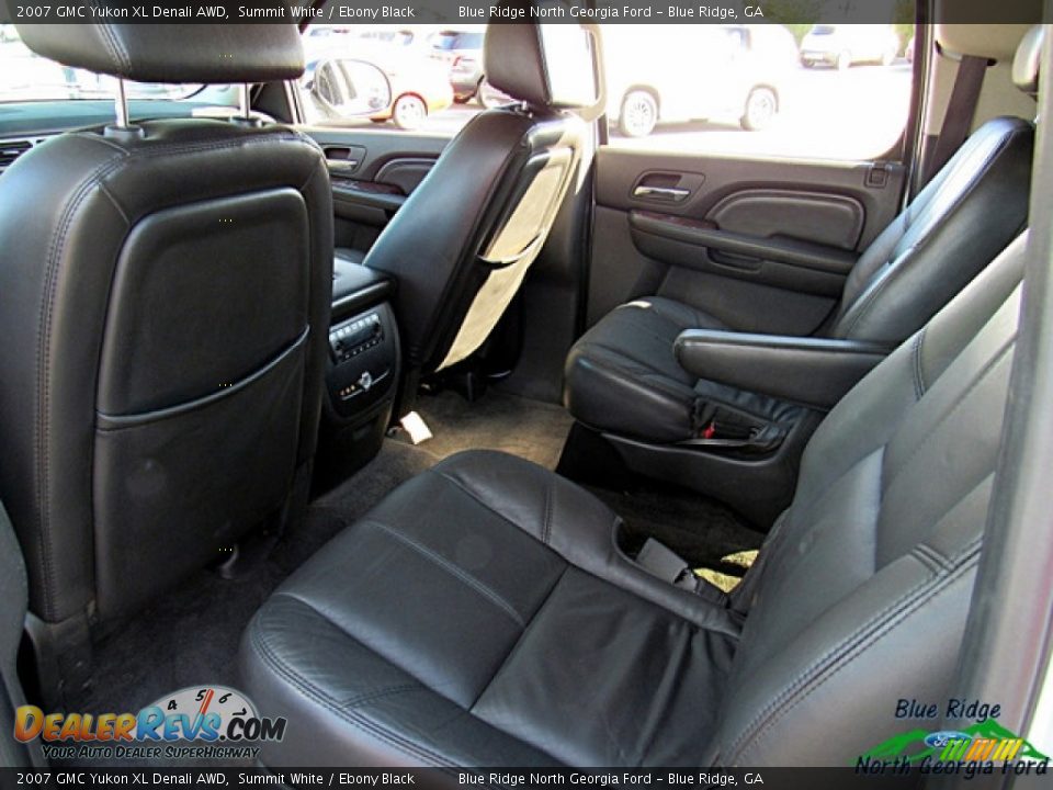 2007 GMC Yukon XL Denali AWD Summit White / Ebony Black Photo #28