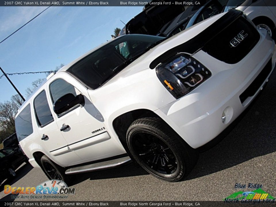 2007 GMC Yukon XL Denali AWD Summit White / Ebony Black Photo #30