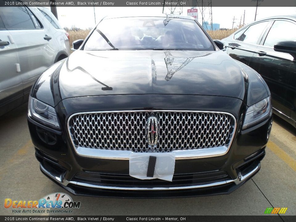 Black Velvet 2018 Lincoln Continental Reserve AWD Photo #3