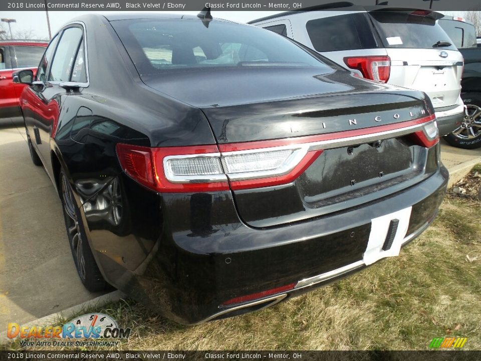 Black Velvet 2018 Lincoln Continental Reserve AWD Photo #4