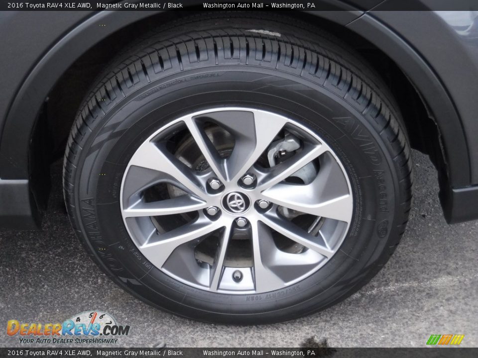 2016 Toyota RAV4 XLE AWD Magnetic Gray Metallic / Black Photo #3