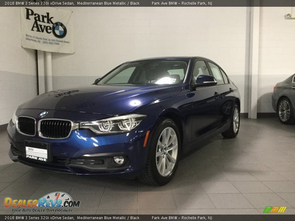 2018 BMW 3 Series 320i xDrive Sedan Mediterranean Blue Metallic / Black Photo #1