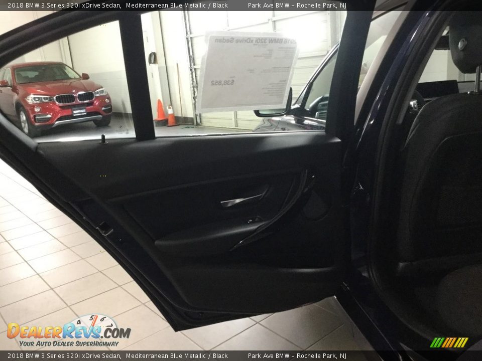 2018 BMW 3 Series 320i xDrive Sedan Mediterranean Blue Metallic / Black Photo #12