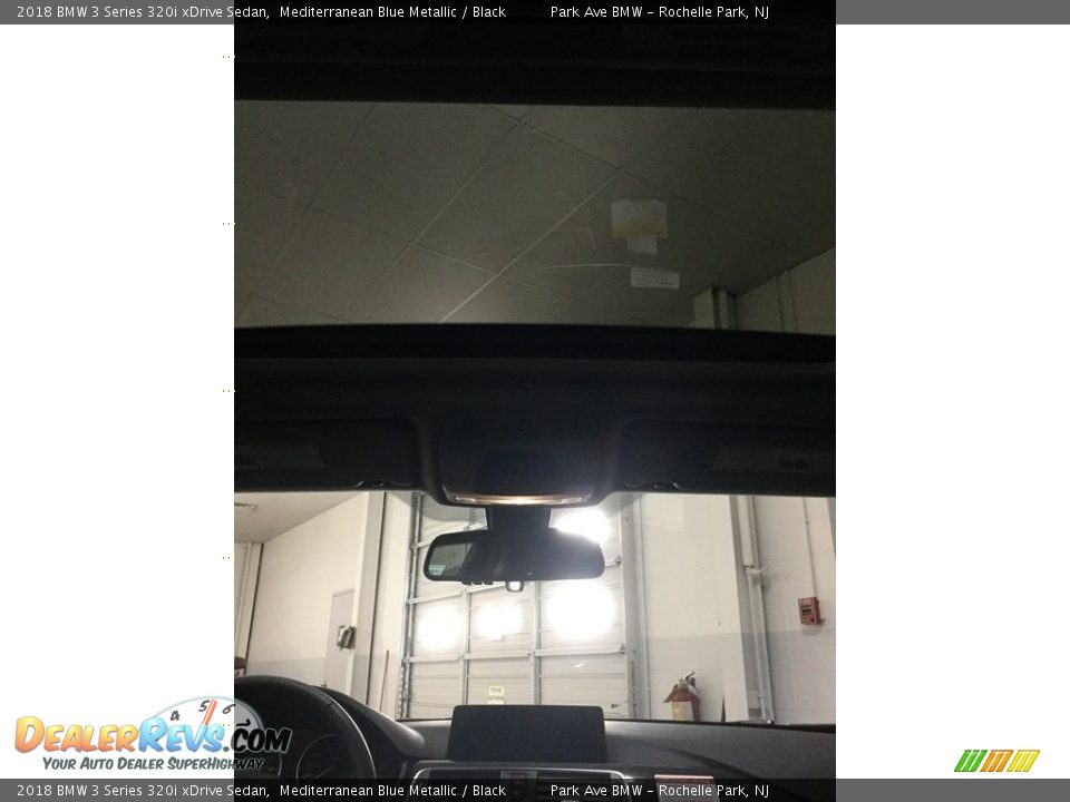 2018 BMW 3 Series 320i xDrive Sedan Mediterranean Blue Metallic / Black Photo #21