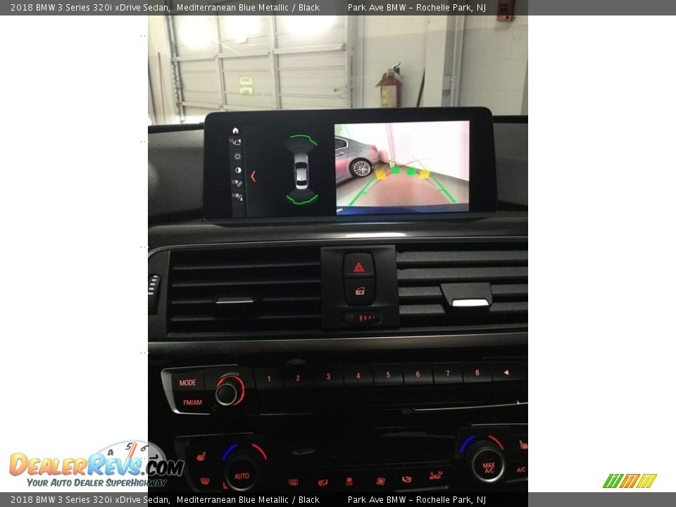 2018 BMW 3 Series 320i xDrive Sedan Mediterranean Blue Metallic / Black Photo #27