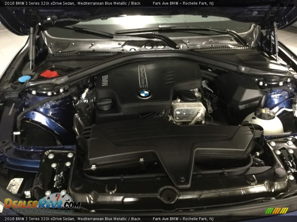 2018 BMW 3 Series 320i xDrive Sedan Mediterranean Blue Metallic / Black Photo #29