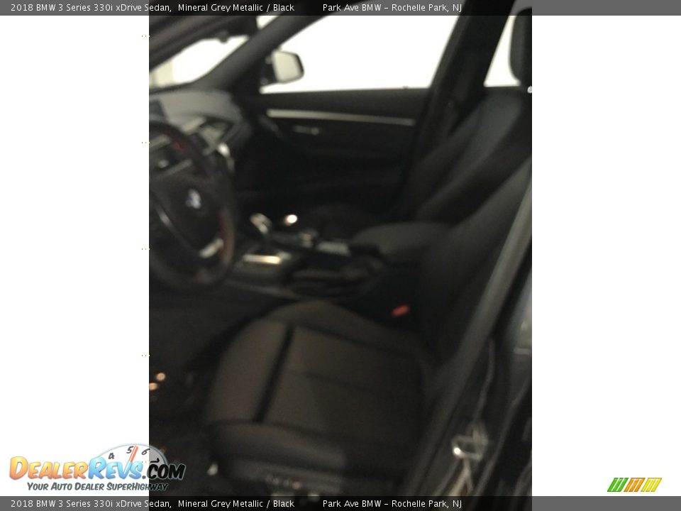2018 BMW 3 Series 330i xDrive Sedan Mineral Grey Metallic / Black Photo #11
