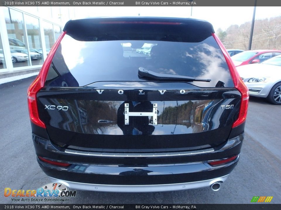 2018 Volvo XC90 T5 AWD Momentum Onyx Black Metallic / Charcoal Photo #3