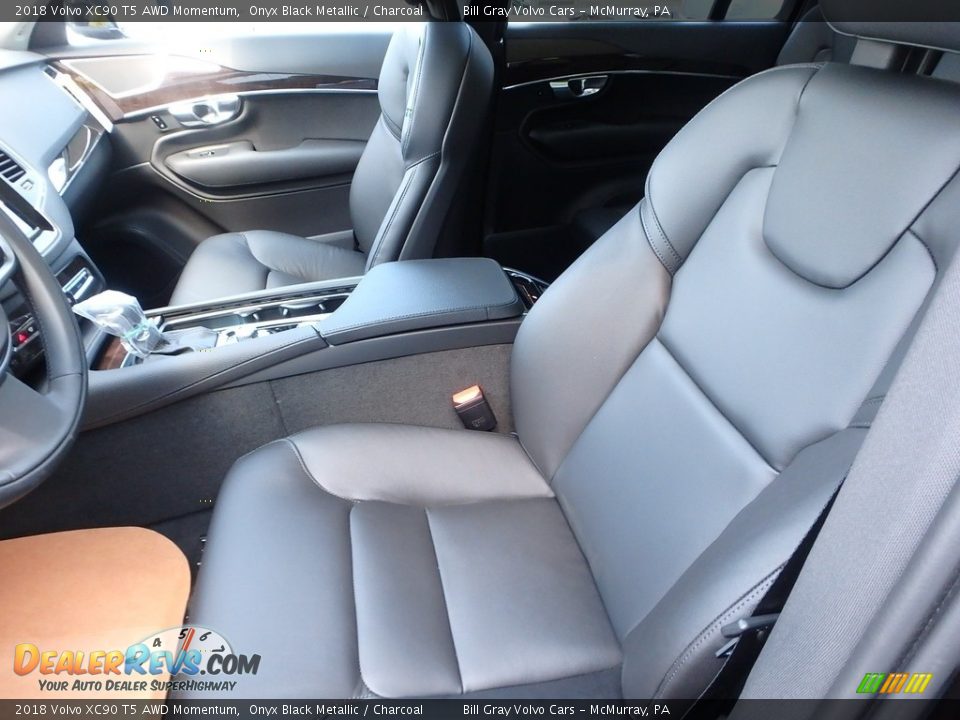 2018 Volvo XC90 T5 AWD Momentum Onyx Black Metallic / Charcoal Photo #7