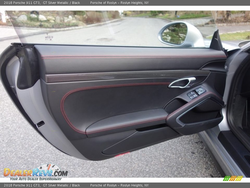 Door Panel of 2018 Porsche 911 GT3 Photo #14