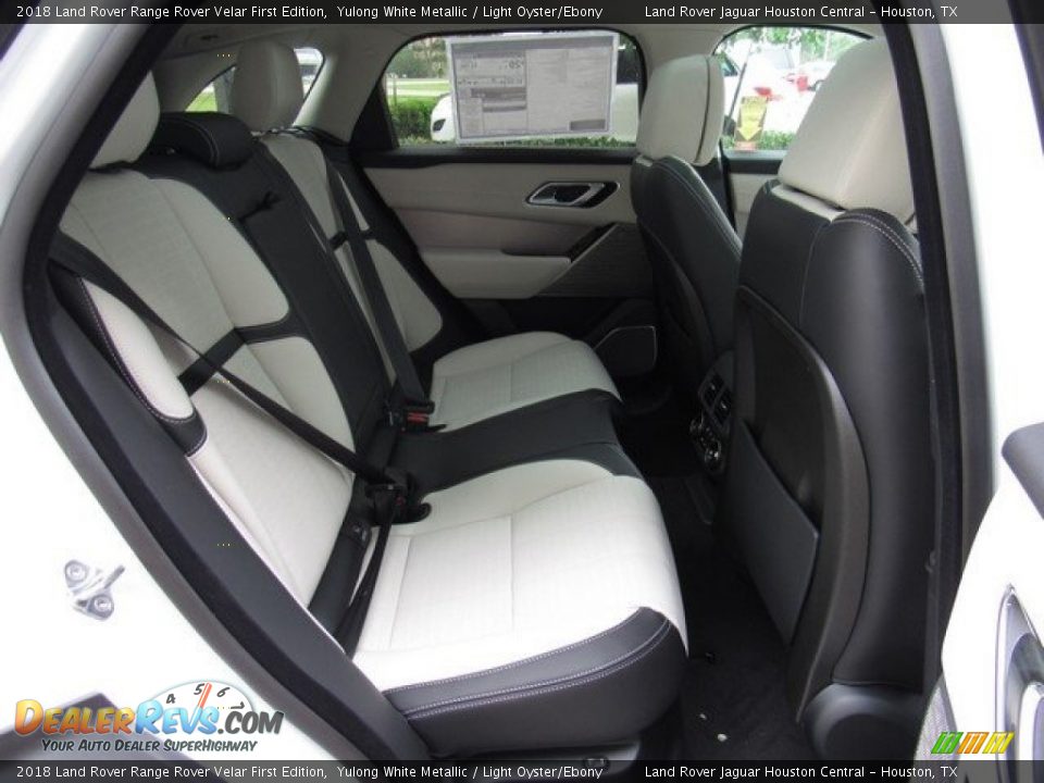 2018 Land Rover Range Rover Velar First Edition Yulong White Metallic / Light Oyster/Ebony Photo #18