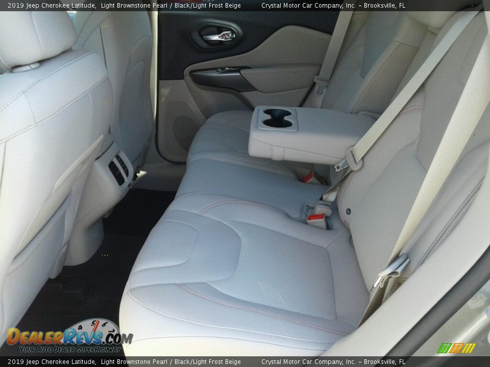 2019 Jeep Cherokee Latitude Light Brownstone Pearl / Black/Light Frost Beige Photo #10