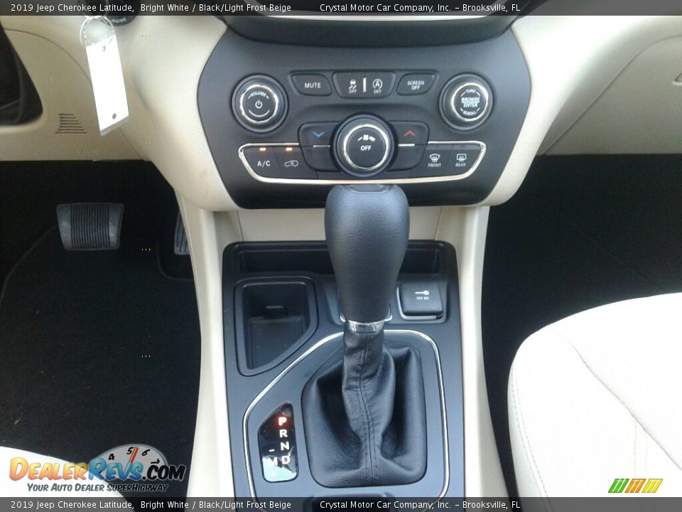 2019 Jeep Cherokee Latitude Bright White / Black/Light Frost Beige Photo #16