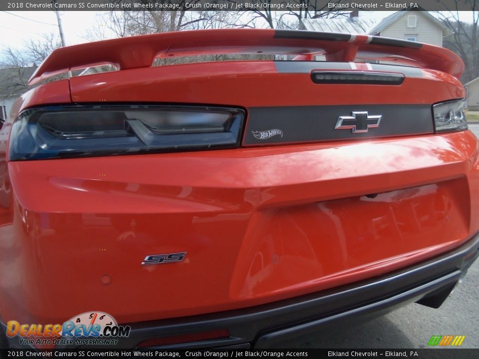 2018 Chevrolet Camaro SS Convertible Hot Wheels Package Crush (Orange) / Jet Black/Orange Accents Photo #36