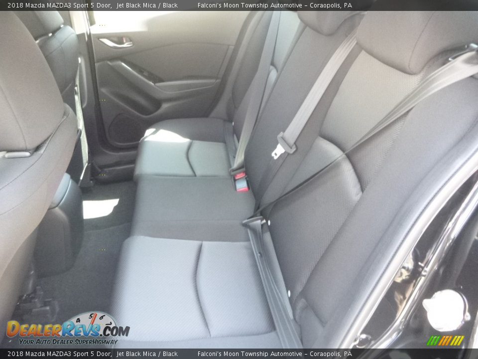 2018 Mazda MAZDA3 Sport 5 Door Jet Black Mica / Black Photo #9