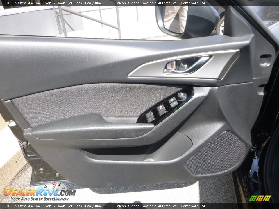 2018 Mazda MAZDA3 Sport 5 Door Jet Black Mica / Black Photo #11